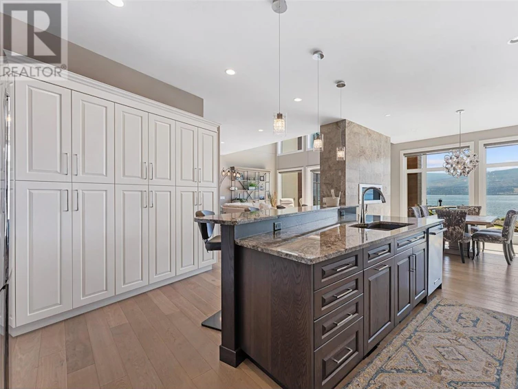 1579 Pritchard Drive, West Kelowna, BC, V4T 1X4 - 16