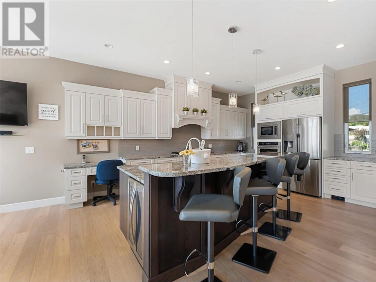 1579 Pritchard Drive, West Kelowna, BC, V4T 1X4 - 15