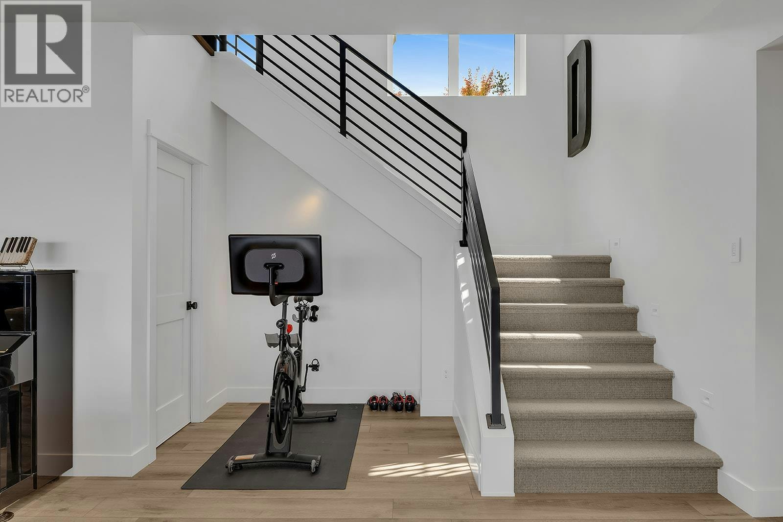 5670 Mountainside Court, Kelowna, BC, V1W 5L5 - 37