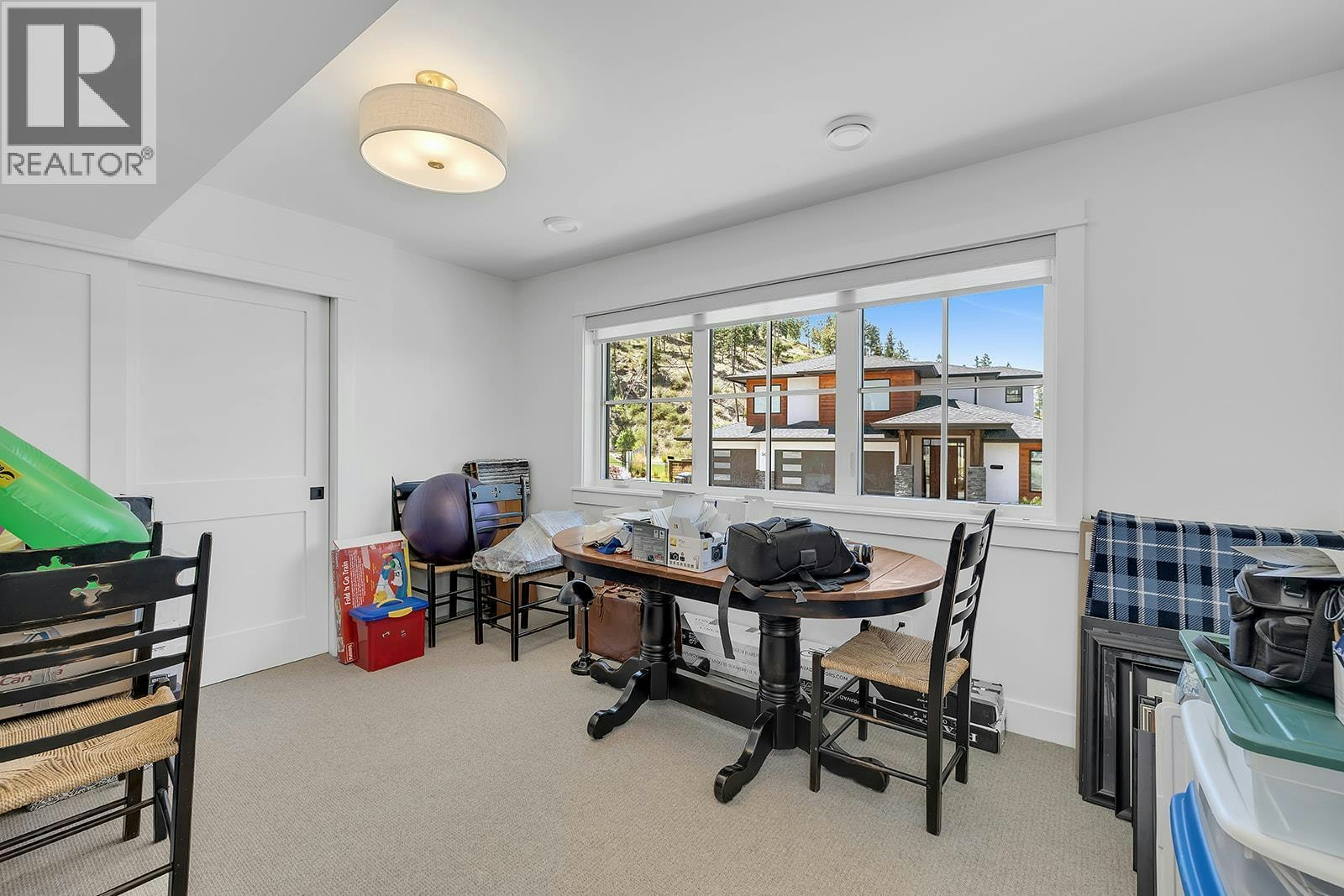 5670 Mountainside Court, Kelowna, BC, V1W 5L5 - 53