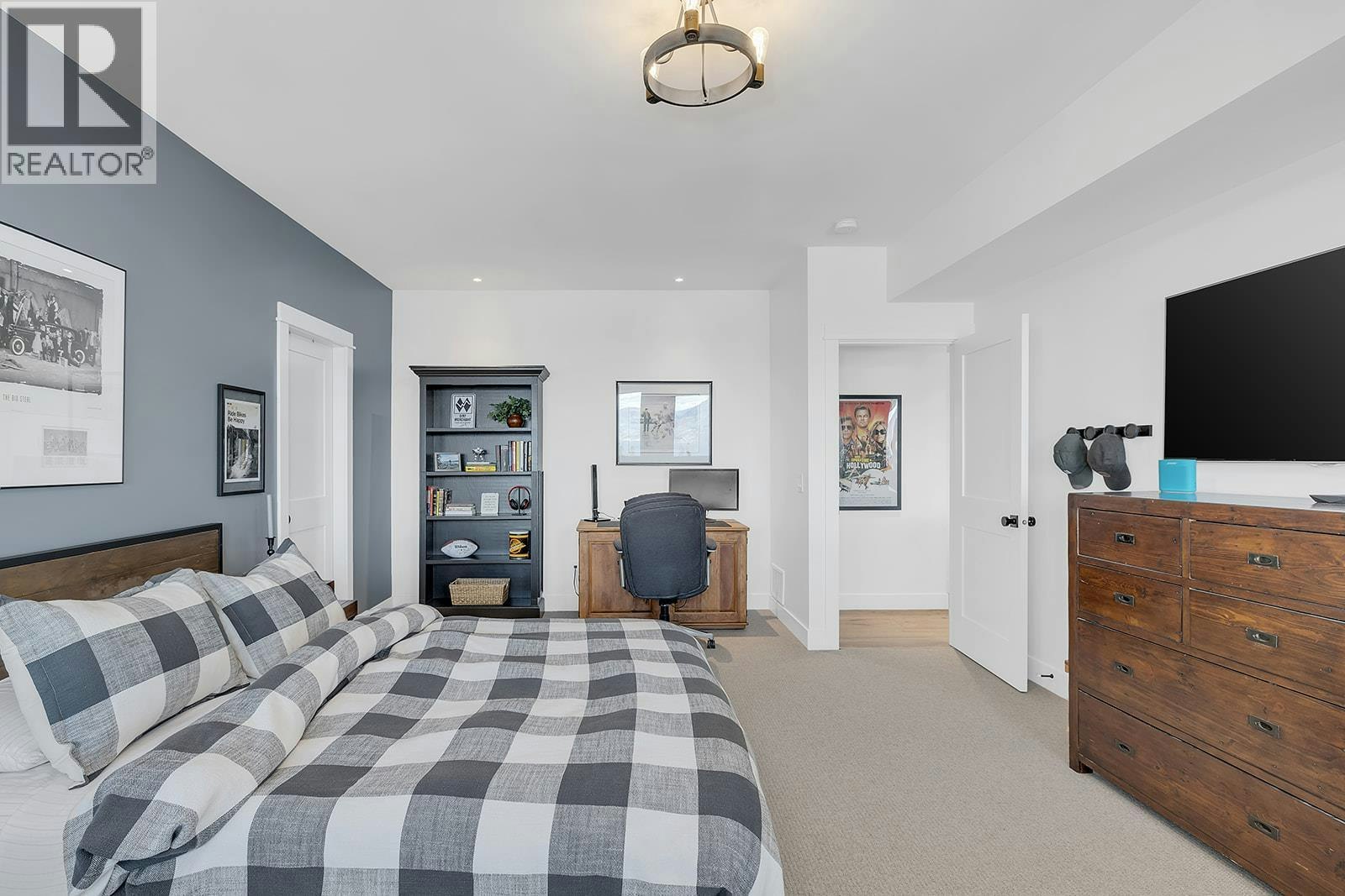 5670 Mountainside Court, Kelowna, BC, V1W 5L5 - 47
