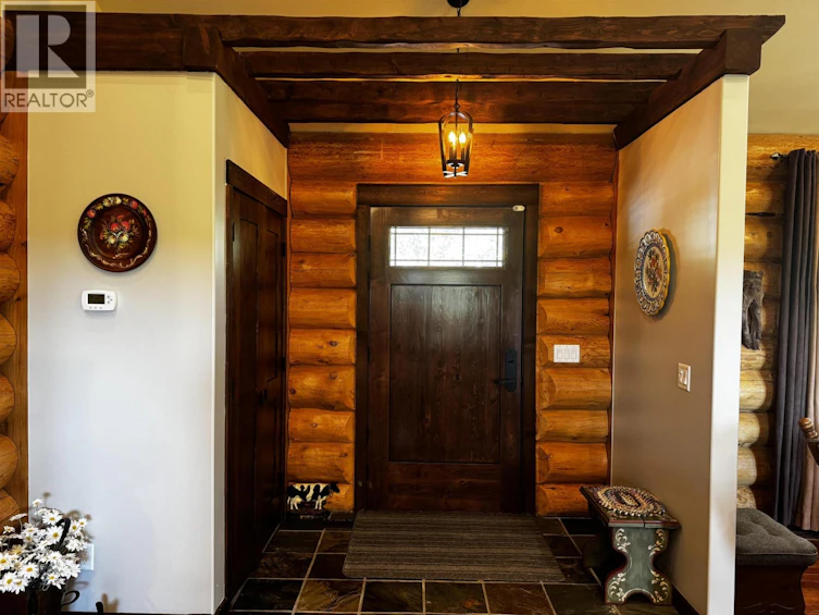 5462 Elliot Lake Road, 100 Mile House, BC, V0K 2E1 - 17