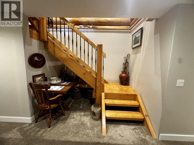 5462 Elliot Lake Road, 100 Mile House, BC, V0K 2E1 - 28