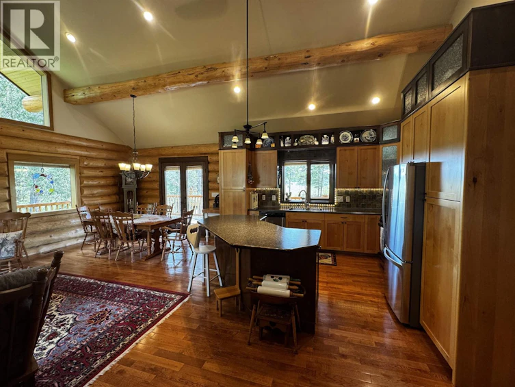 5462 Elliot Lake Road, 100 Mile House, BC, V0K 2E1 - 15
