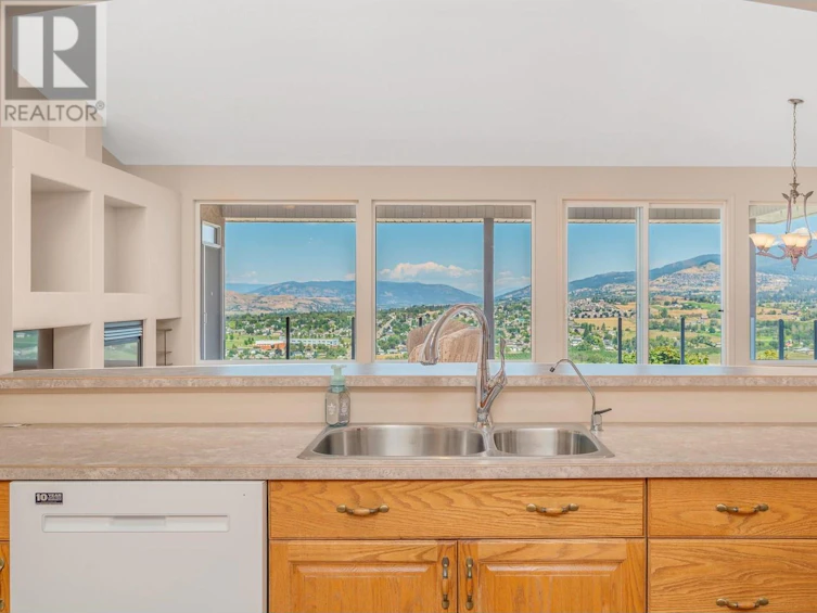23 Quail Vista Place, Vernon, BC, V1B 3X9 - 16