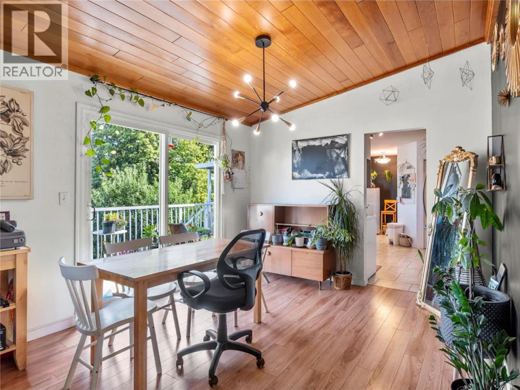 2356 Nechako Drive, Kamloops, BC, V2E 1Z3 - 3