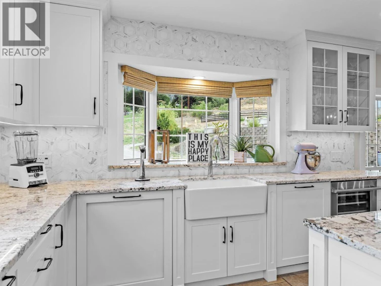 11777 Morrow Avenue, Summerland, BC, V0H 1Z8 - 8