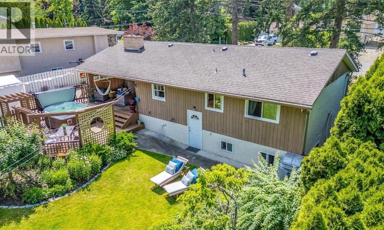 824 Raymer Road