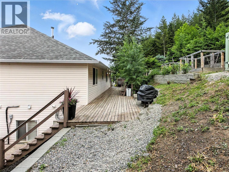 2683 Skeena Drive, Kamloops, BC, V2E 2M9 - 8