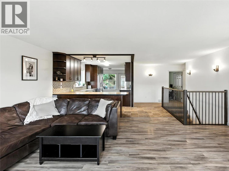 2683 Skeena Drive, Kamloops, BC, V2E 2M9 - 17