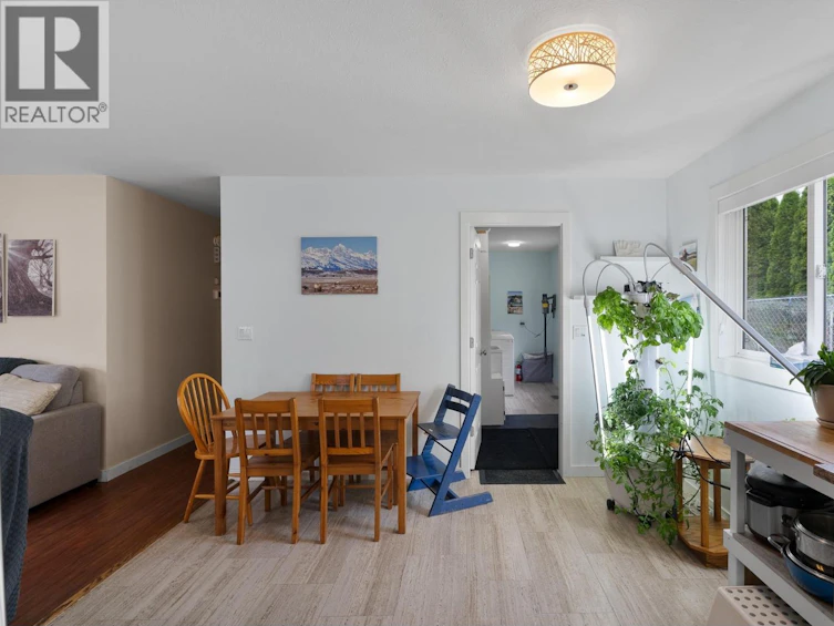 7101 Northeast 51 Street, Salmon Arm, BC, V0E 1K0 - 10