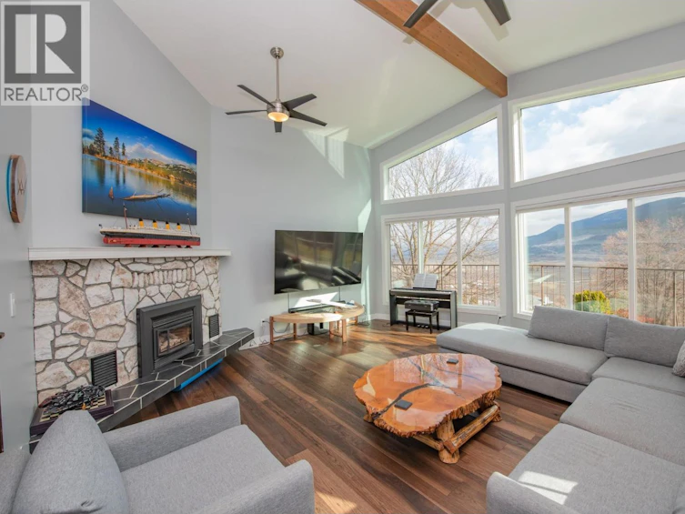171 Overlook Place, Armstrong, BC, V1H 1X1 - 3