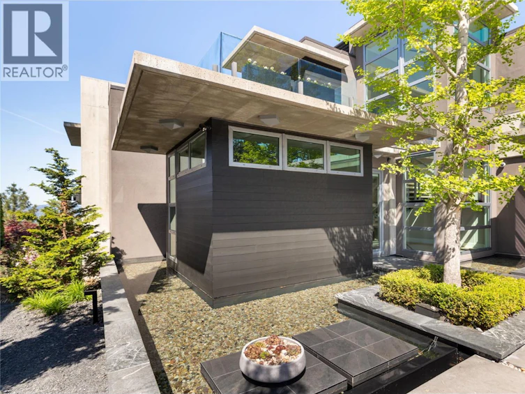 1076 Westpoint Drive, Kelowna, BC, V1W 4Z9 - 61