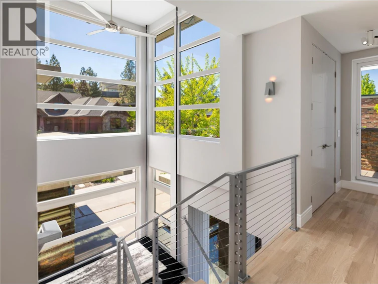 1076 Westpoint Drive, Kelowna, BC, V1W 4Z9 - 30