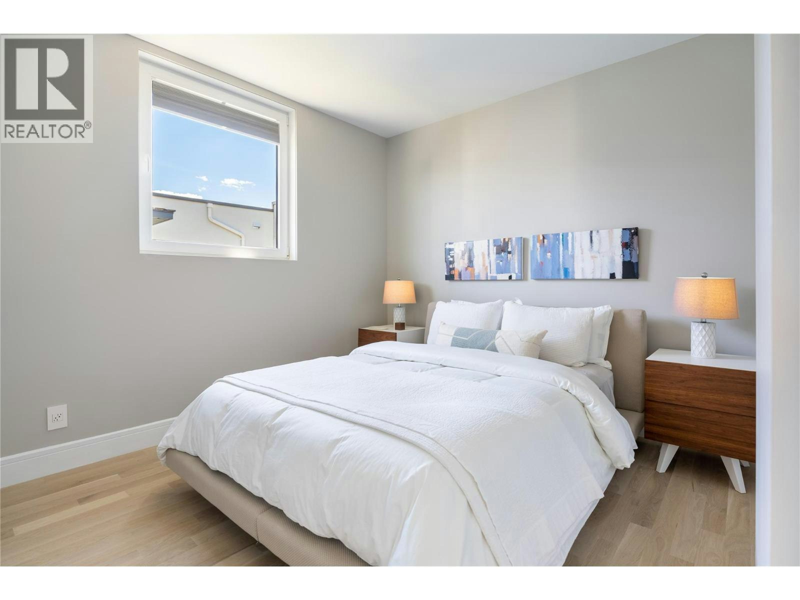 1076 Westpoint Drive, Kelowna, BC, V1W 4Z9 - 32