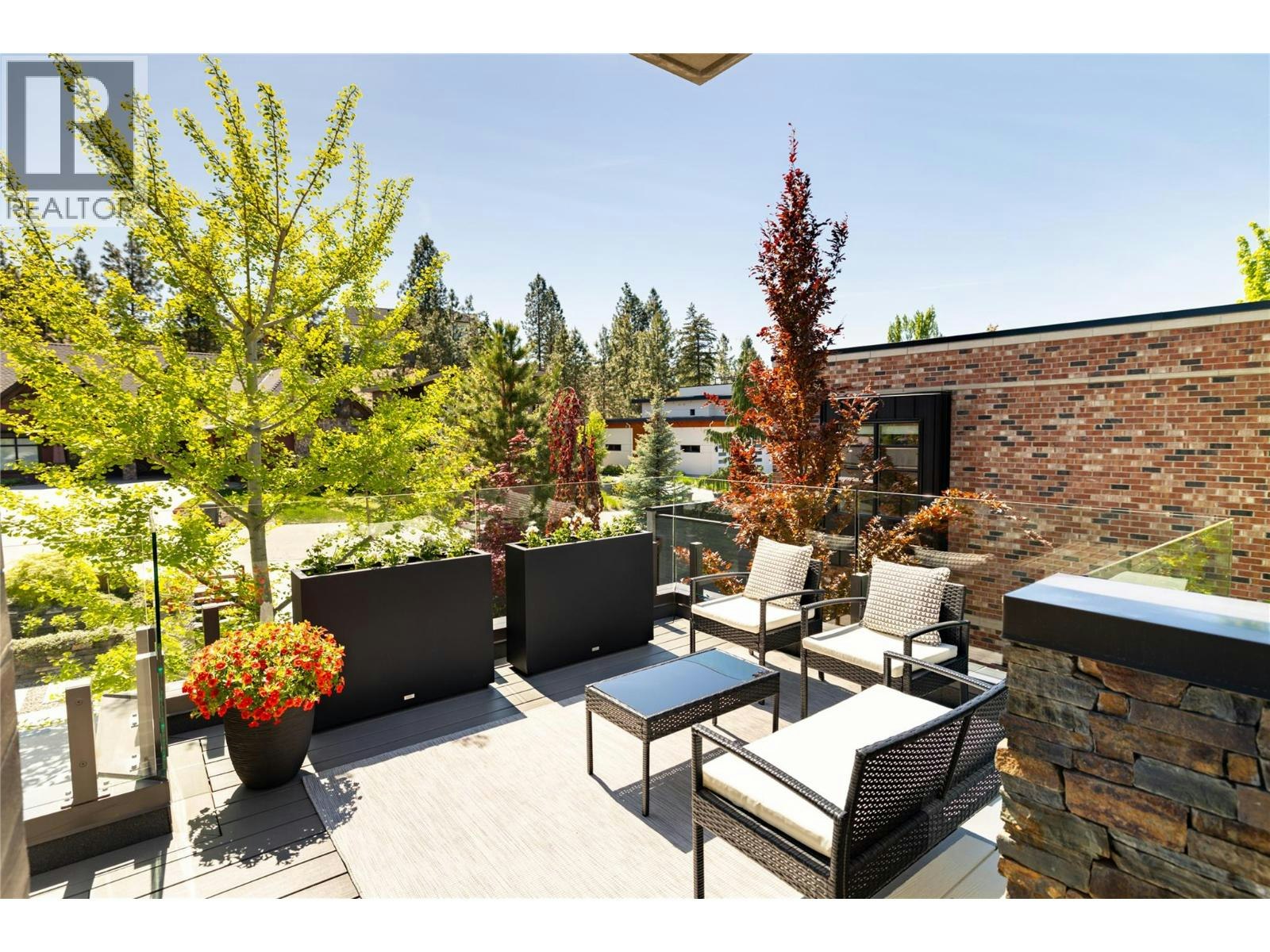 1076 Westpoint Drive, Kelowna, BC, V1W 4Z9 - 6