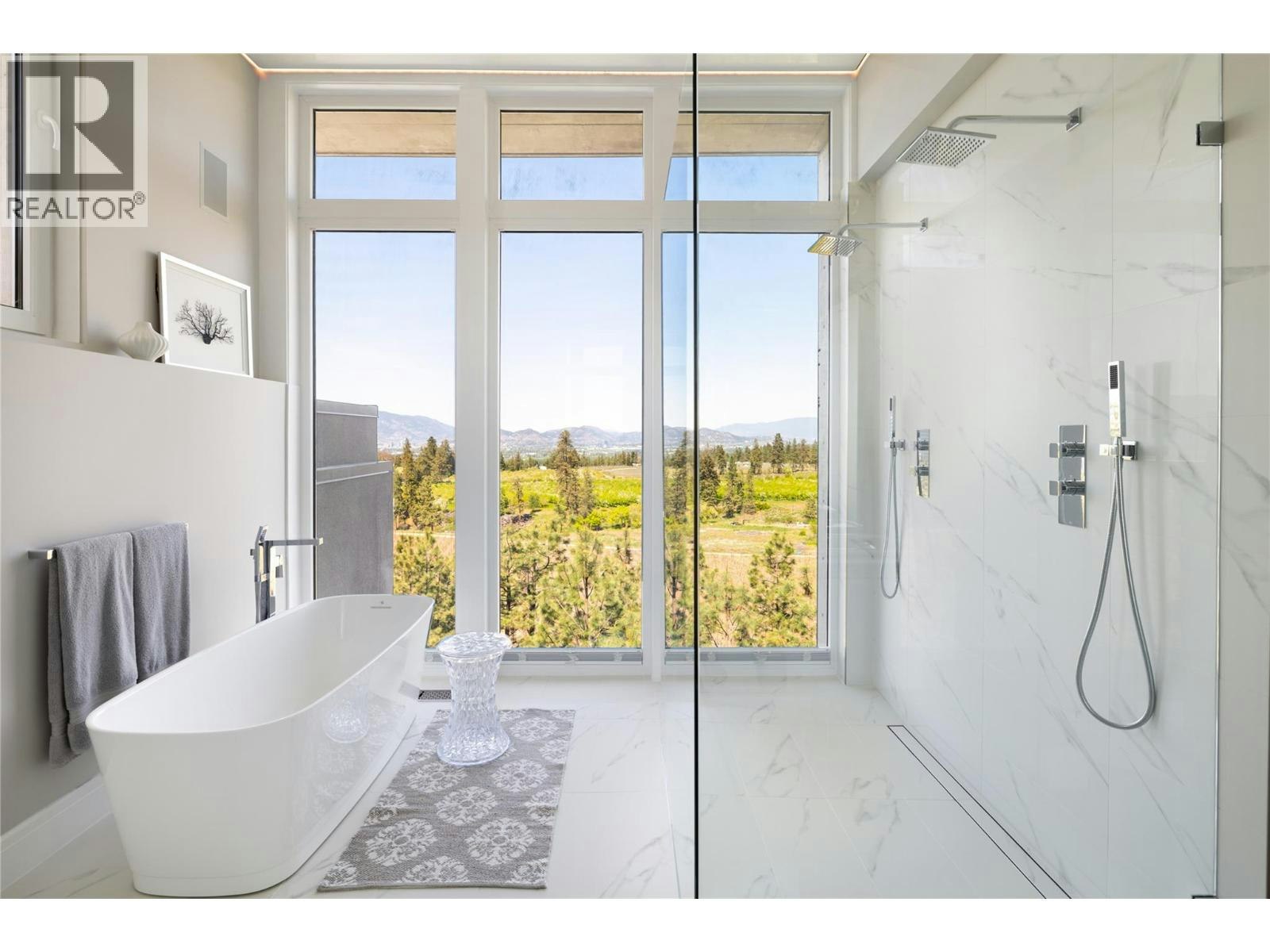 1076 Westpoint Drive, Kelowna, BC, V1W 4Z9 - 37