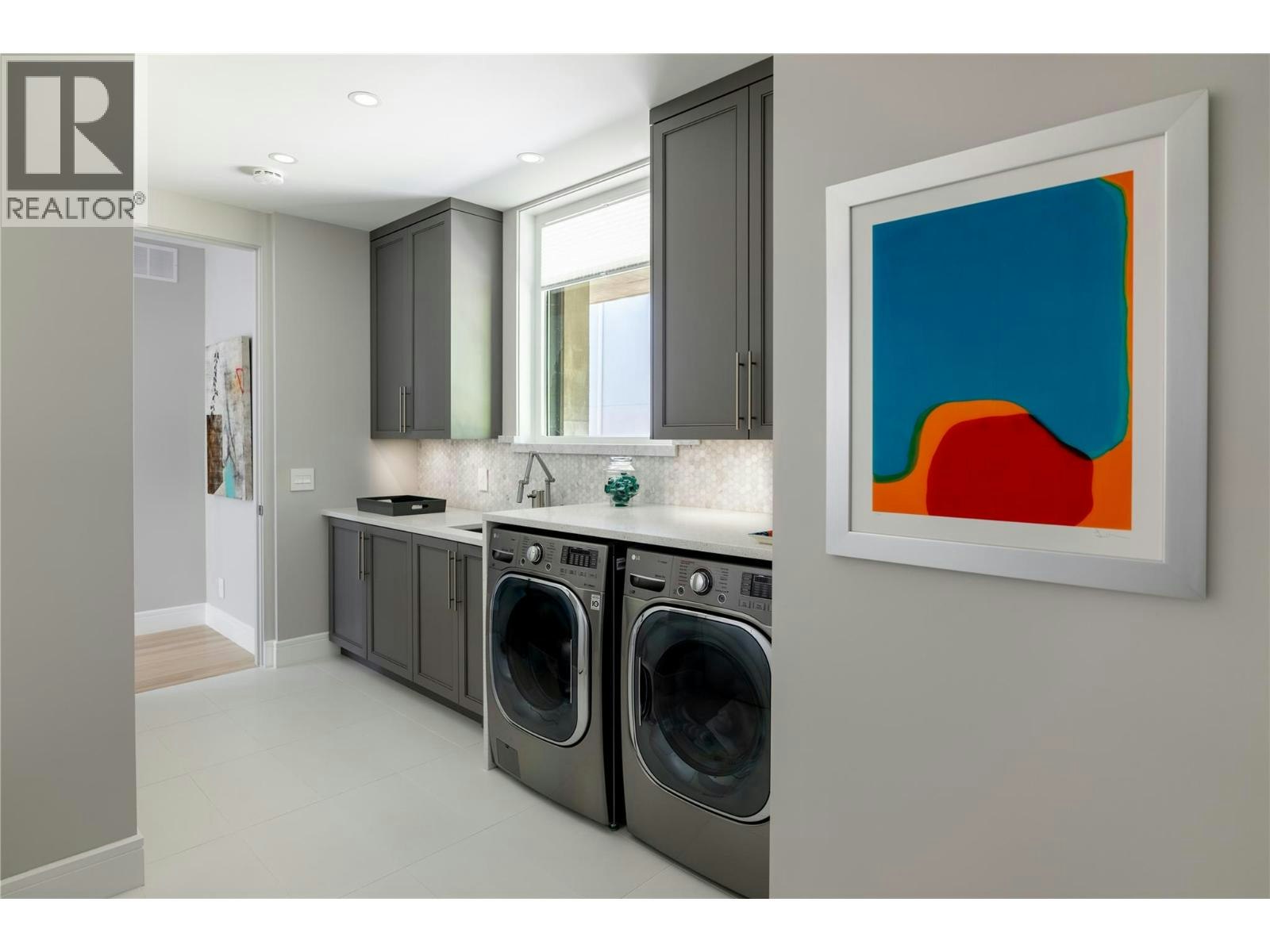 1076 Westpoint Drive, Kelowna, BC, V1W 4Z9 - 25