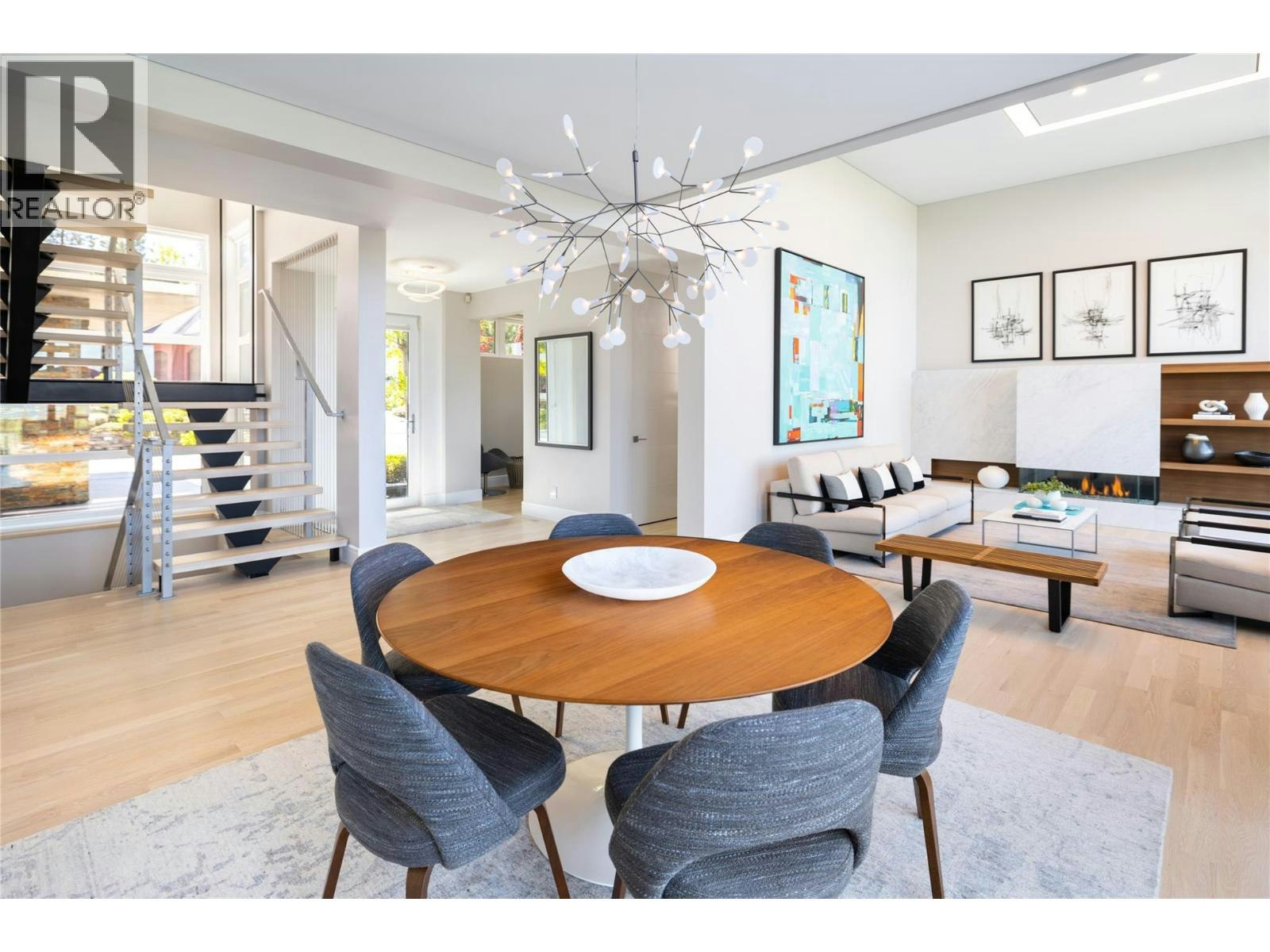 1076 Westpoint Drive, Kelowna, BC, V1W 4Z9 - 18
