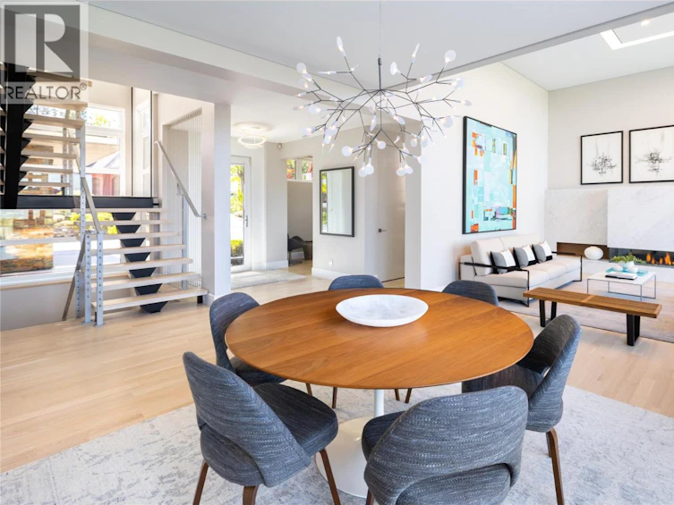 1076 Westpoint Drive, Kelowna, BC, V1W 4Z9 - 18