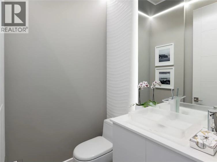 1076 Westpoint Drive, Kelowna, BC, V1W 4Z9 - 42