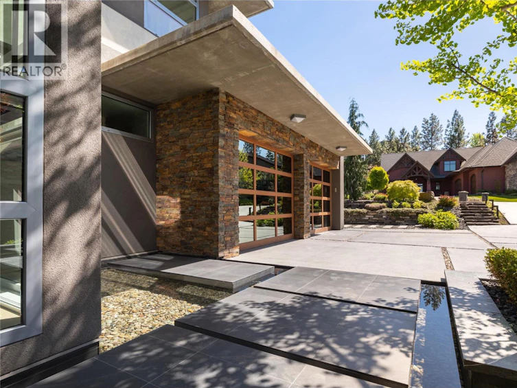 1076 Westpoint Drive, Kelowna, BC, V1W 4Z9 - 59