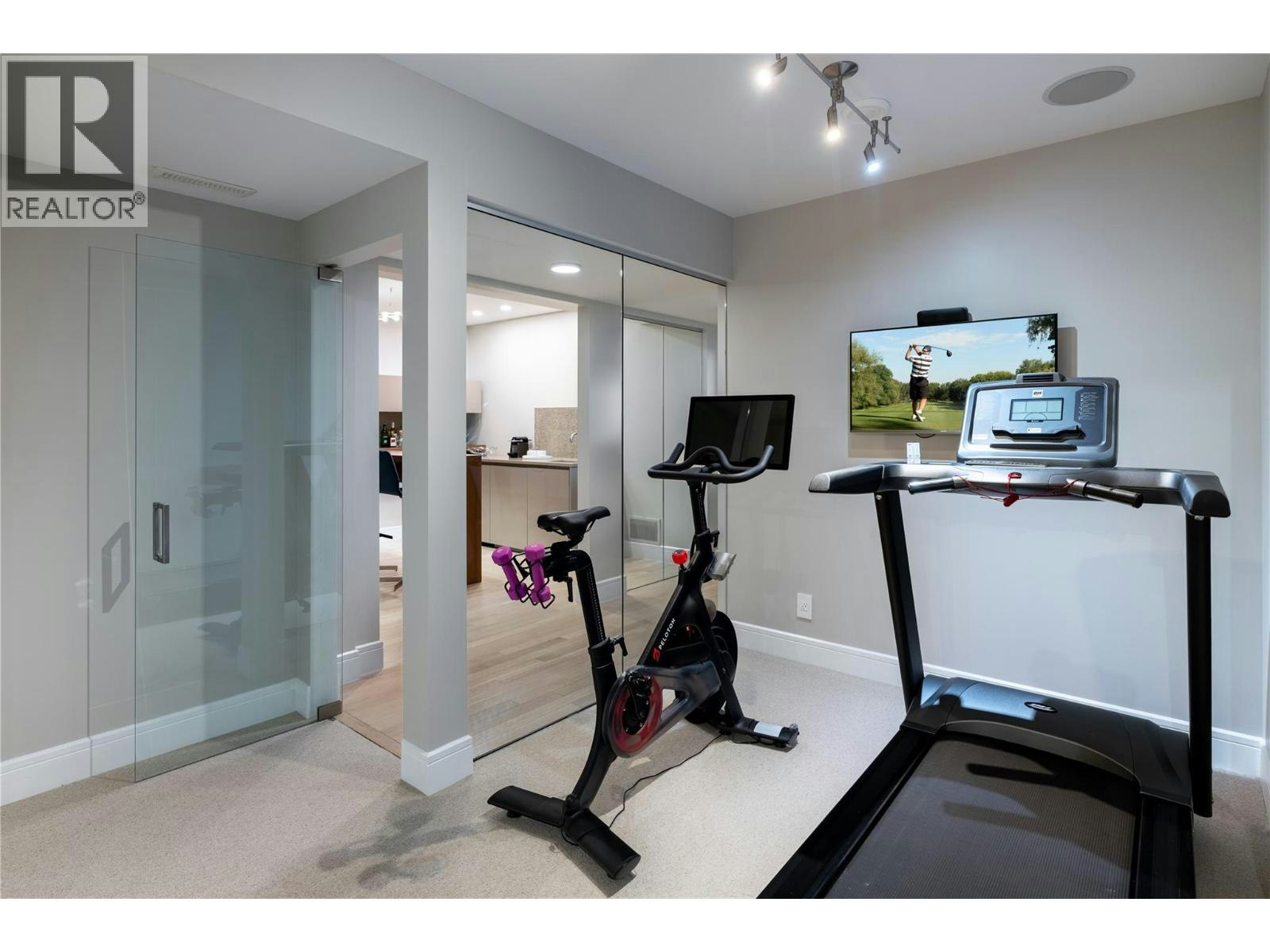 1076 Westpoint Drive, Kelowna, BC, V1W 4Z9 - 51