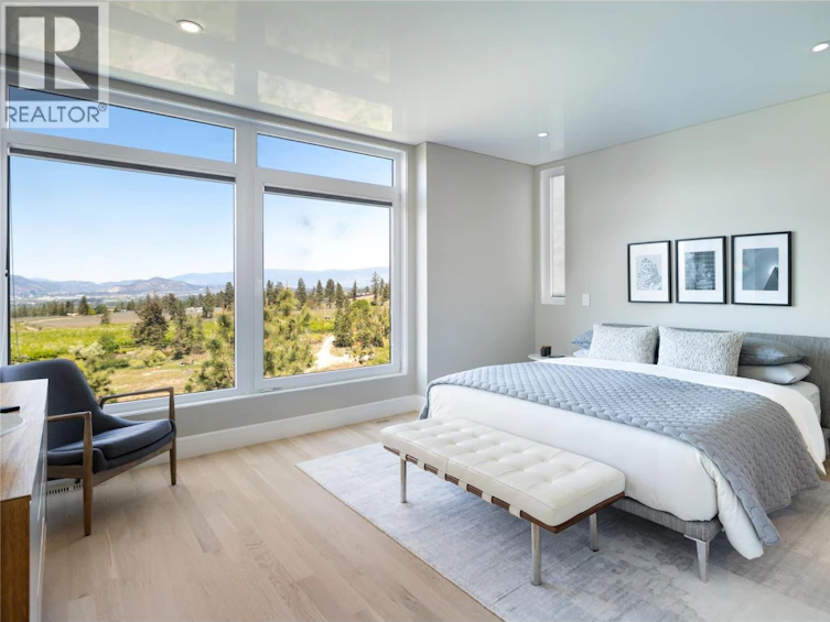 1076 Westpoint Drive, Kelowna, BC, V1W 4Z9 - 31