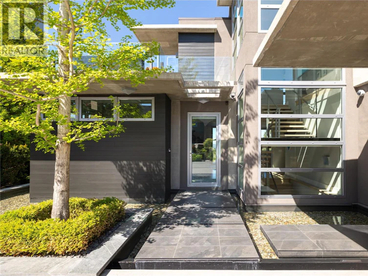 1076 Westpoint Drive, Kelowna, BC, V1W 4Z9 - 60