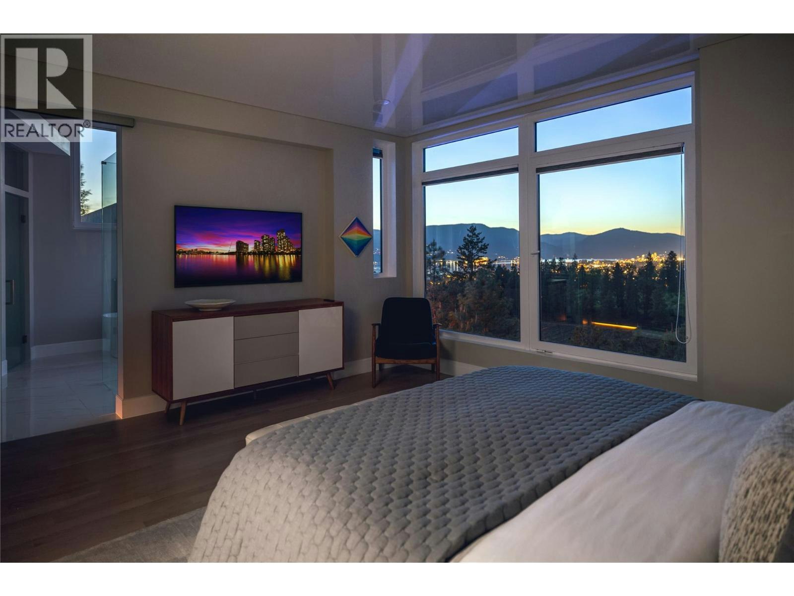 1076 Westpoint Drive, Kelowna, BC, V1W 4Z9 - 35