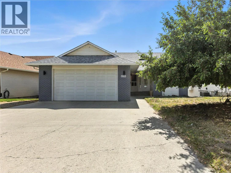 1379 Sunshine Court, Kamloops, BC, V2E 2P9 - 5