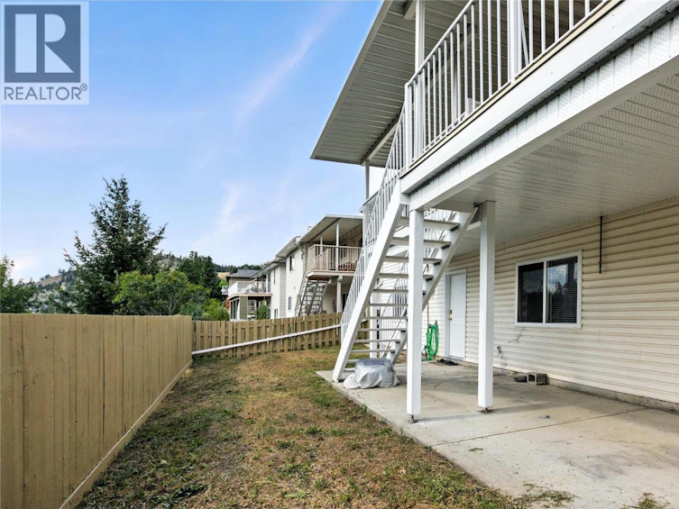1379 Sunshine Court, Kamloops, BC, V2E 2P9 - 6