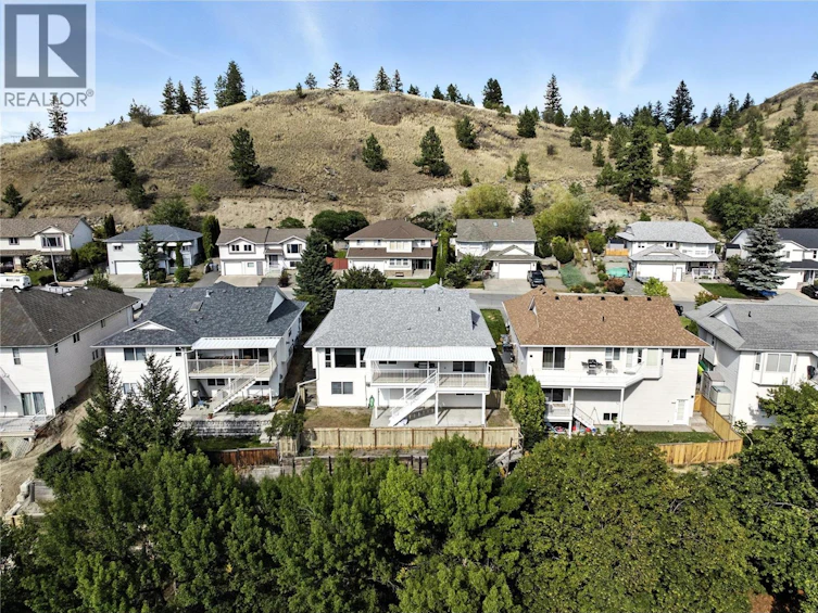 1379 Sunshine Court, Kamloops, BC, V2E 2P9 - 11