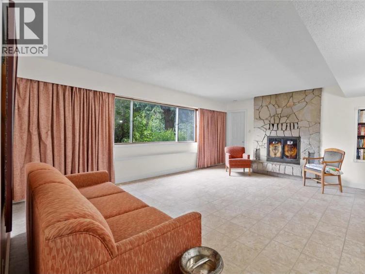 4102 Malakwa Road, Malakwa, BC, V0E 2J0 - 22