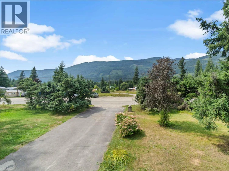 4102 Malakwa Road, Malakwa, BC, V0E 2J0 - 56