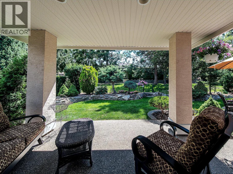 4137 S Gallaghers Forest, Kelowna, BC, V1W 5E4 - 38