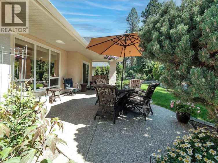 4137 S Gallaghers Forest, Kelowna, BC, V1W 5E4 - 33