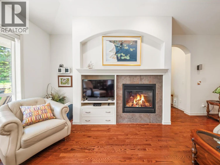 4137 S Gallaghers Forest, Kelowna, BC, V1W 5E4 - 8