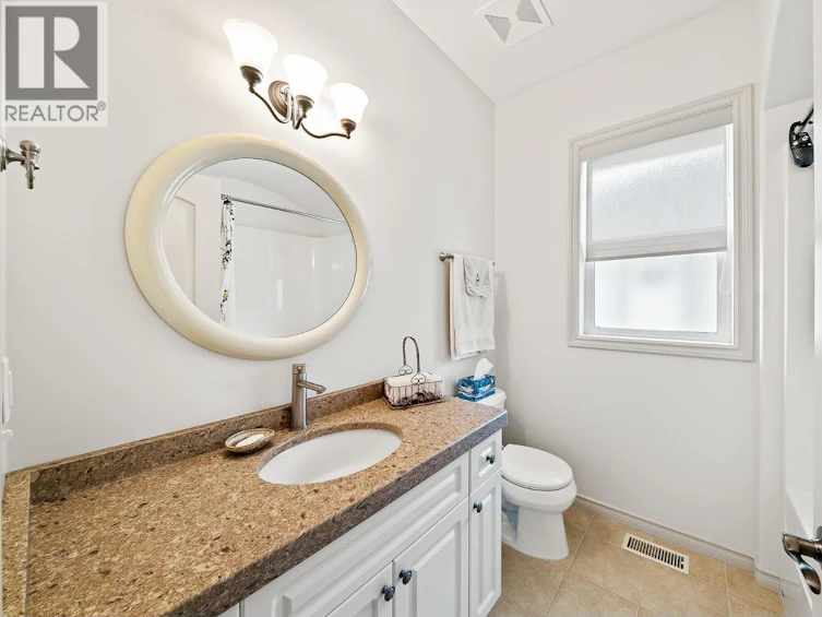 4137 S Gallaghers Forest, Kelowna, BC, V1W 5E4 - 25