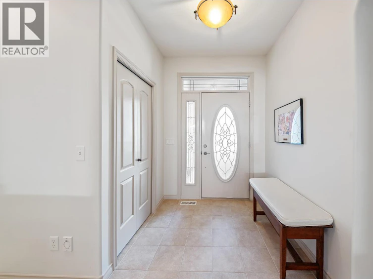 4137 S Gallaghers Forest, Kelowna, BC, V1W 5E4 - 3