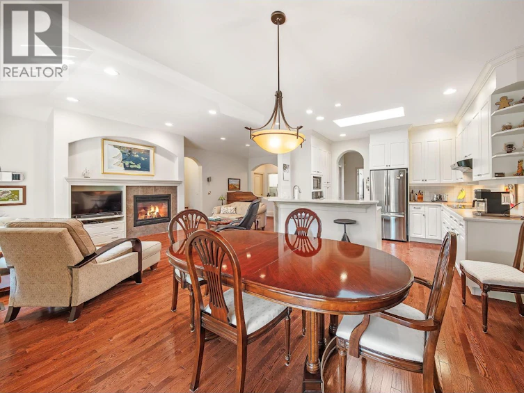 4137 S Gallaghers Forest, Kelowna, BC, V1W 5E4 - 12