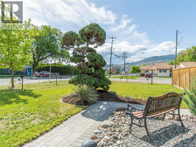 862 Desmond Street, Kamloops, BC, V2B 5K5 - 7