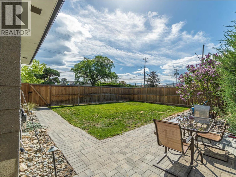 862 Desmond Street, Kamloops, BC, V2B 5K5 - 11