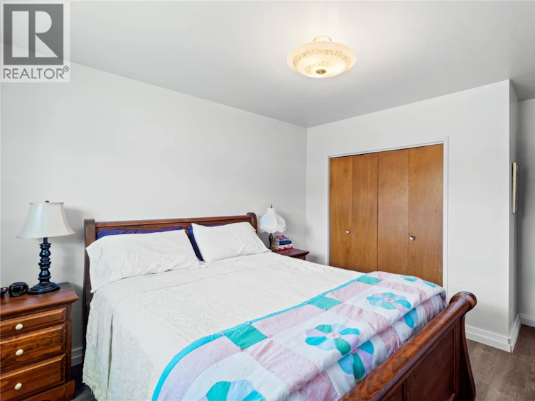 2321 Young Avenue, Kamloops, BC, V2B 4M7 - 23