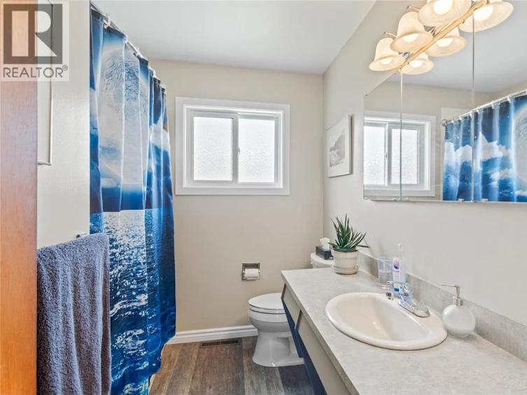 2321 Young Avenue, Kamloops, BC, V2B 4M7 - 20