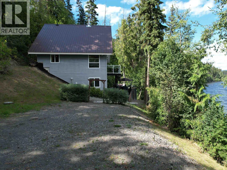 3937 Canim Hendrix Lake Road, Canim Lake, BC, V0K 1J0 - 5