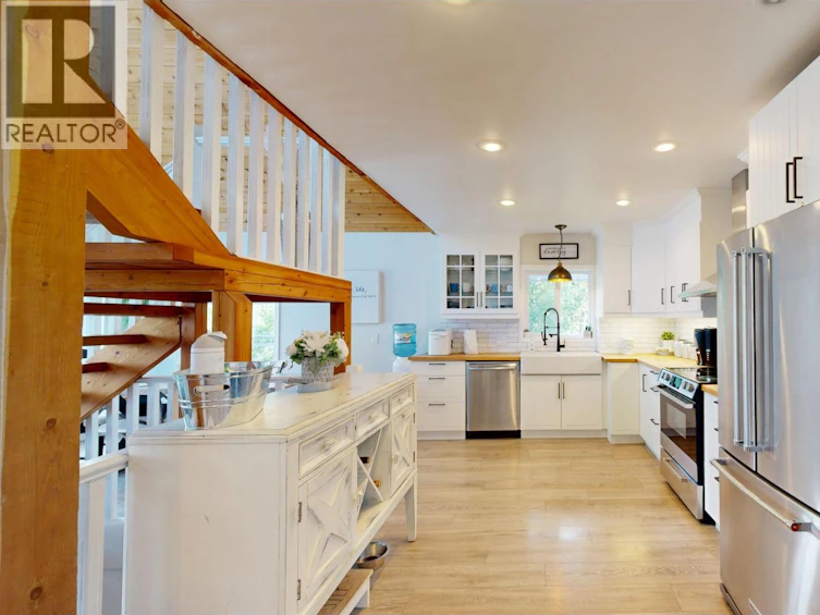 3937 Canim Hendrix Lake Road, Canim Lake, BC, V0K 1J0 - 21