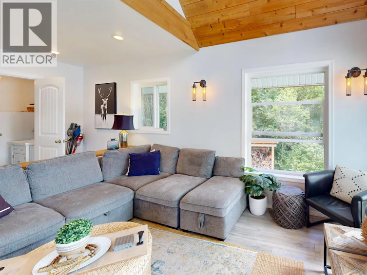 3937 Canim Hendrix Lake Road, Canim Lake, BC, V0K 1J0 - 20