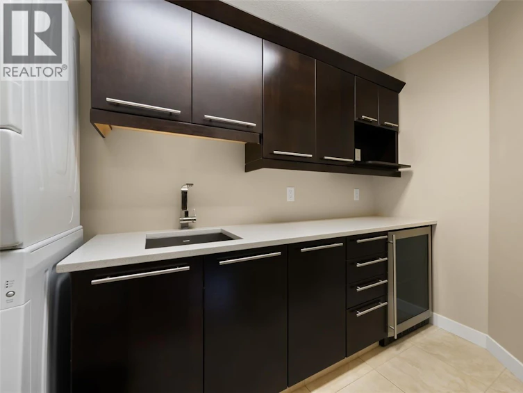 6110 Wascana Court, Regina, SK, S4V 3E7 - 23