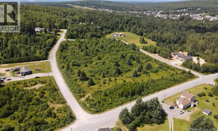 Lot-2 Des Bouleaux Street